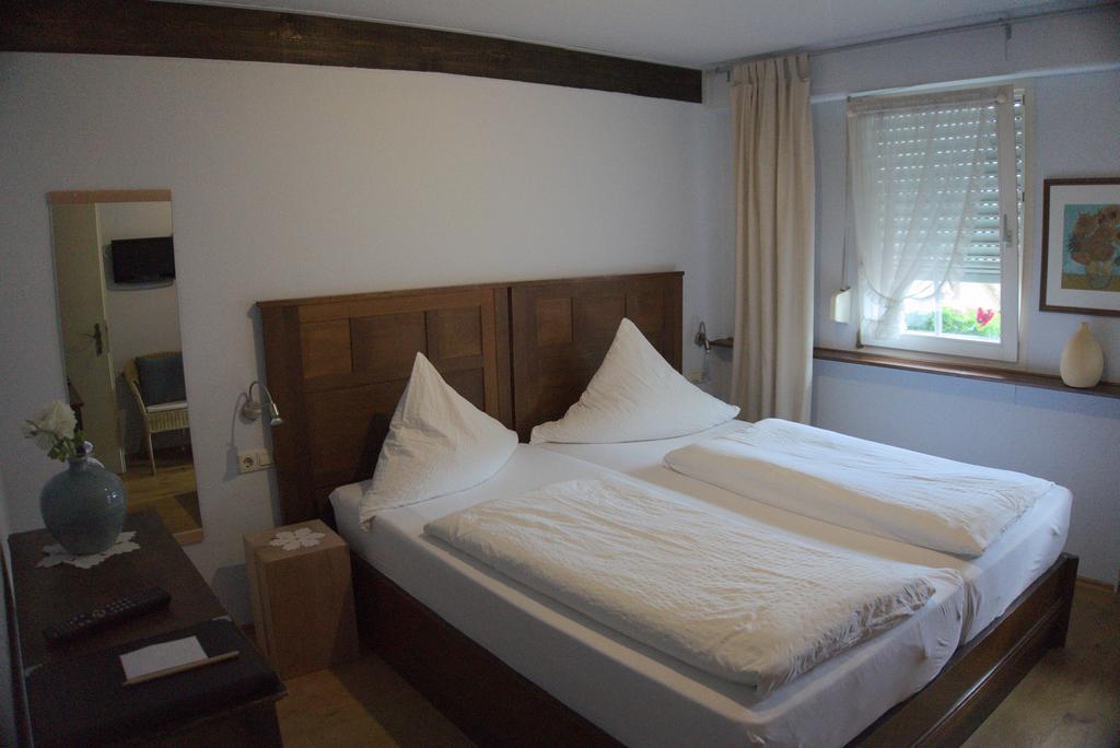 Hotel Garni Altes Winzerhaus Moselschaenke Kobern-Gondorf Ngoại thất bức ảnh